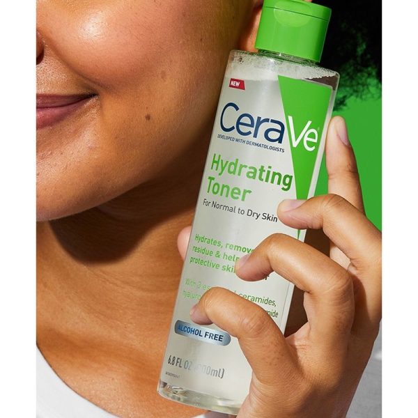 LOTION TONIQUE HYDRATANTE CERAVE ACIDE HYALURONIQUE NIACINAMIDE ET CERAMIDES