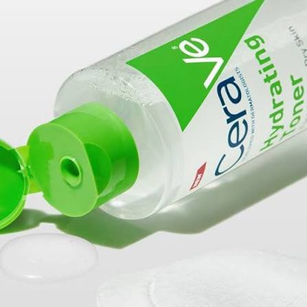 LOTION TONIQUE HYDRATANTE CERAVE ACIDE HYALURONIQUE NIACINAMIDE ET CERAMIDES